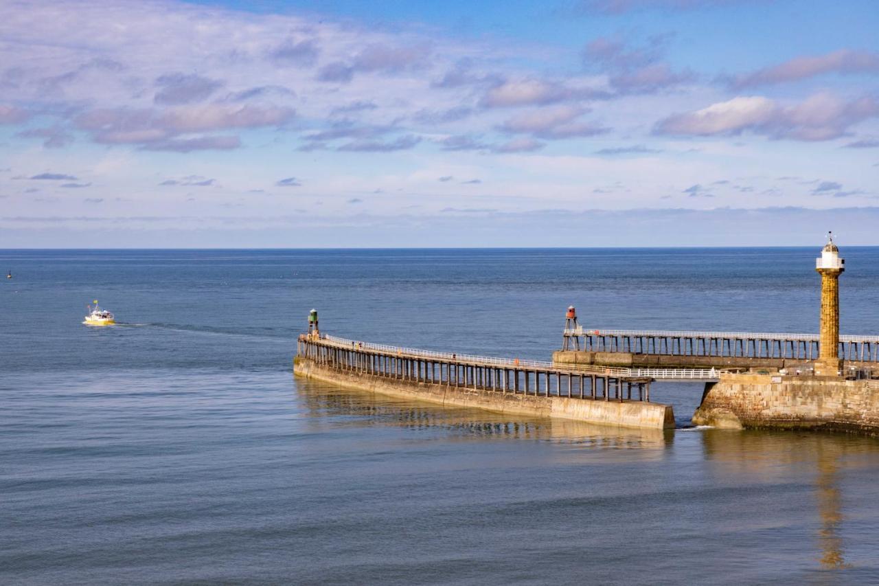 Hotel Royal Whitby Zewnętrze zdjęcie