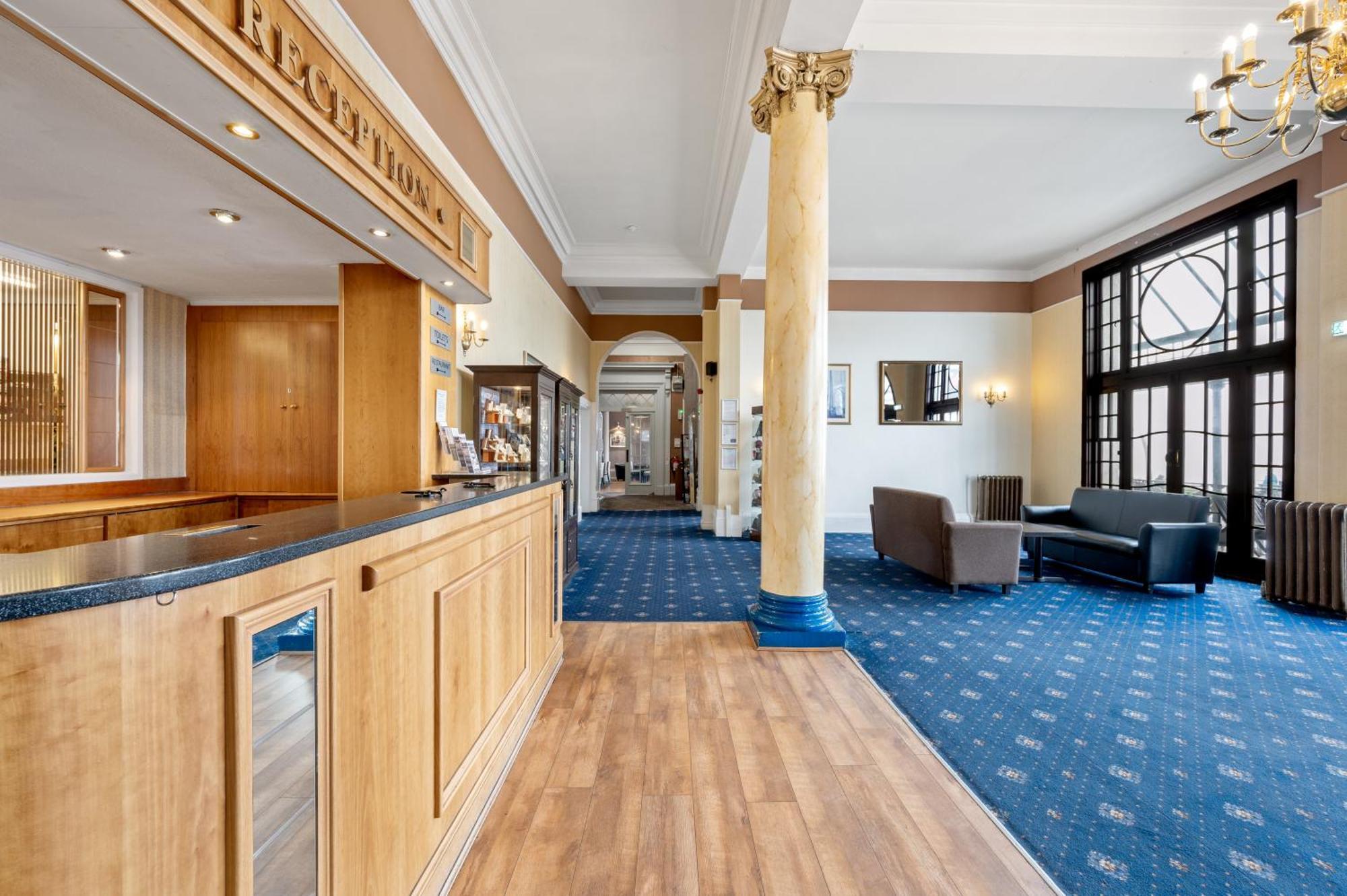 Hotel Royal Whitby Zewnętrze zdjęcie