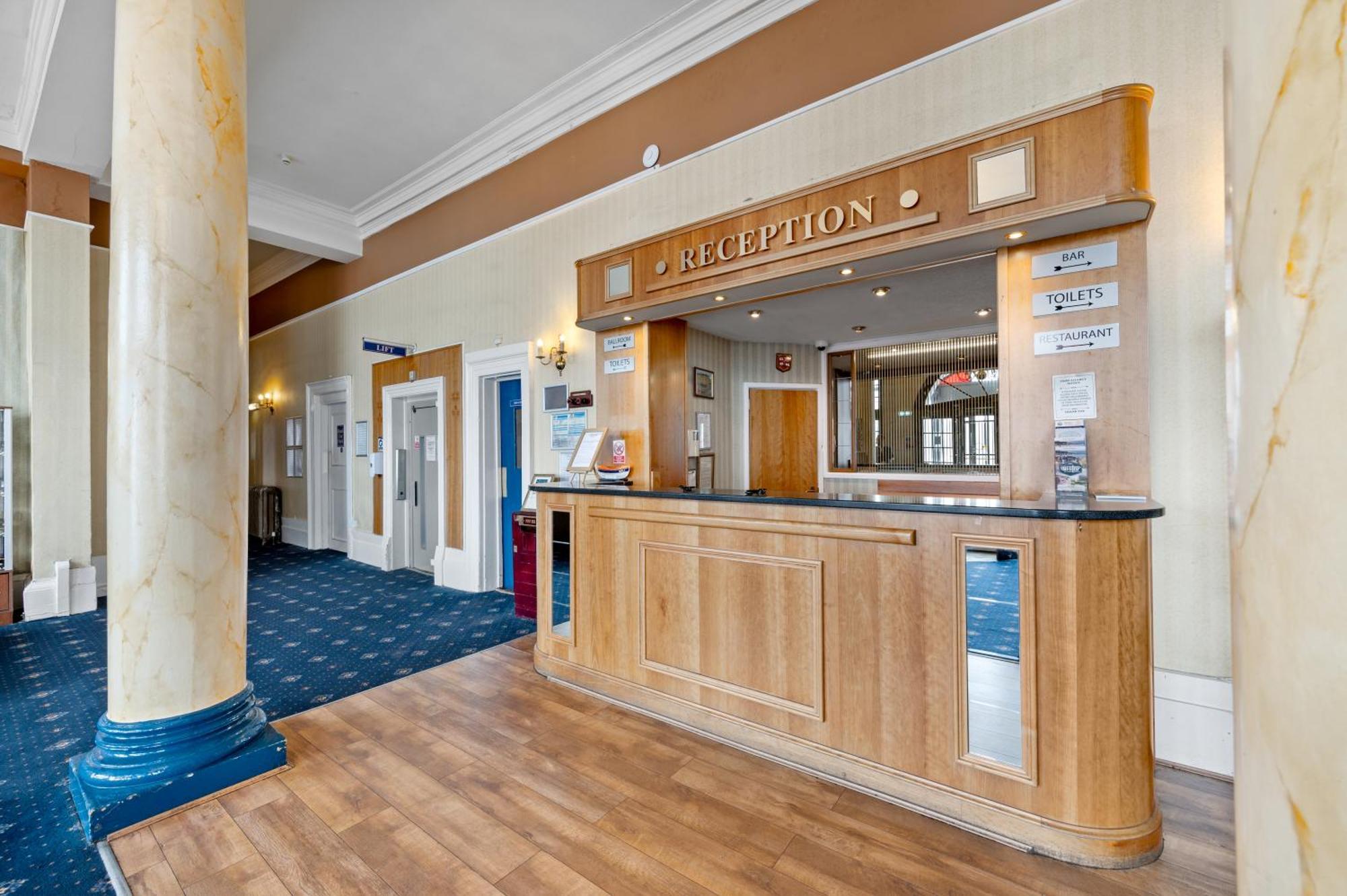 Hotel Royal Whitby Zewnętrze zdjęcie