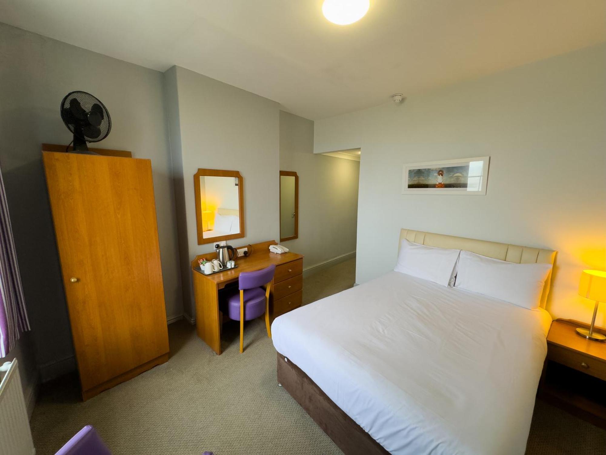 Hotel Royal Whitby Zewnętrze zdjęcie